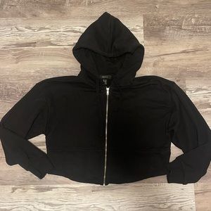 CROPPED ZIP UP HOODIE